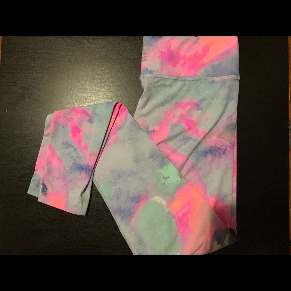 🍁SOLD🍁 PINK Victoria secret leggings